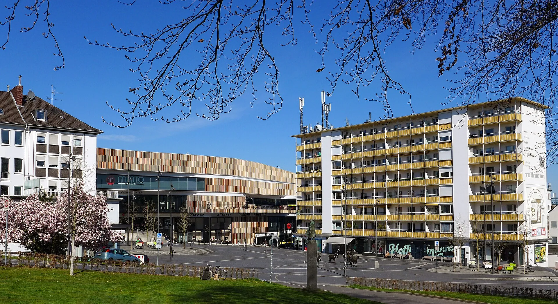 Mönchengladbach - Sonnenhaus-Platz - Mönchengladbach